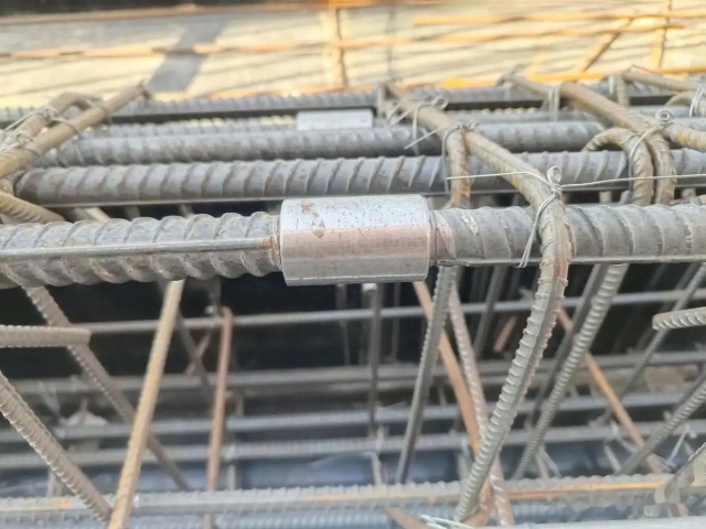 水磨沟隧道专用直螺纹钢筋套筒 盾构钢筋接头